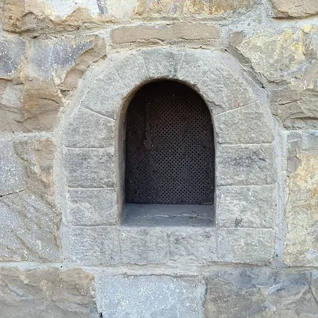 Castle 2 Bedrooms, 2 Bathrooms Apartment