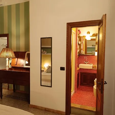 Castle 2 Bedrooms, 2 Bathrooms * Florence