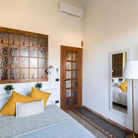 Castle 2 Bedrooms, 2 Bathrooms